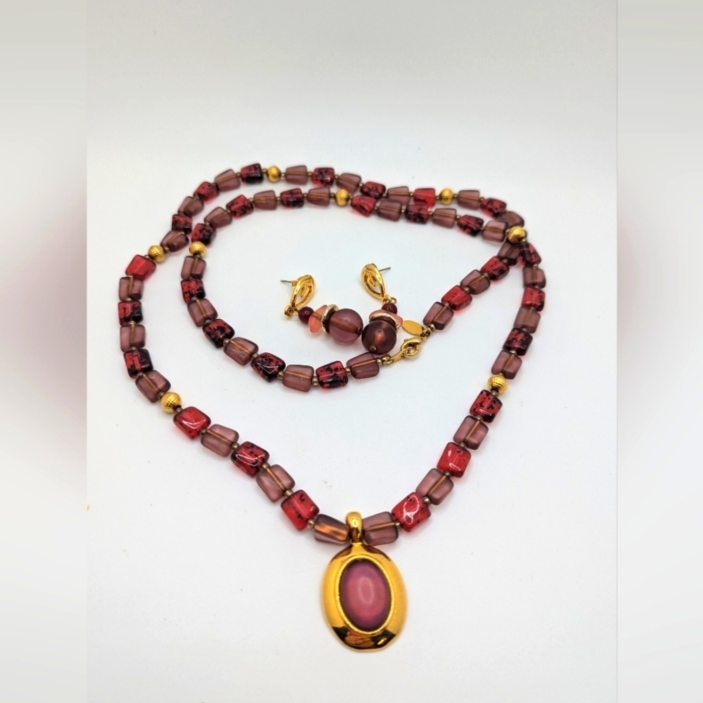 VTG Necklace Earrings Set Frosted Cabochon Burgundy Beaded Signed 90's